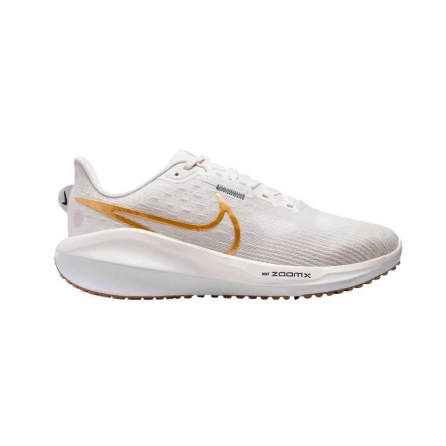 zapatilla-running-mujer-nike-vomero-17-fb8502-006-blanco-oro-img