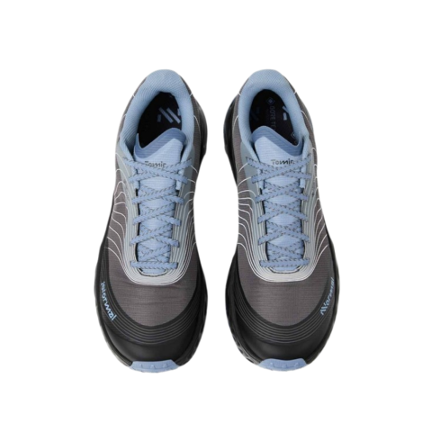 Zapatillas de trail running para hombre - NNormal Tomir 2.0 GTX - Azul Gris – Vista superior